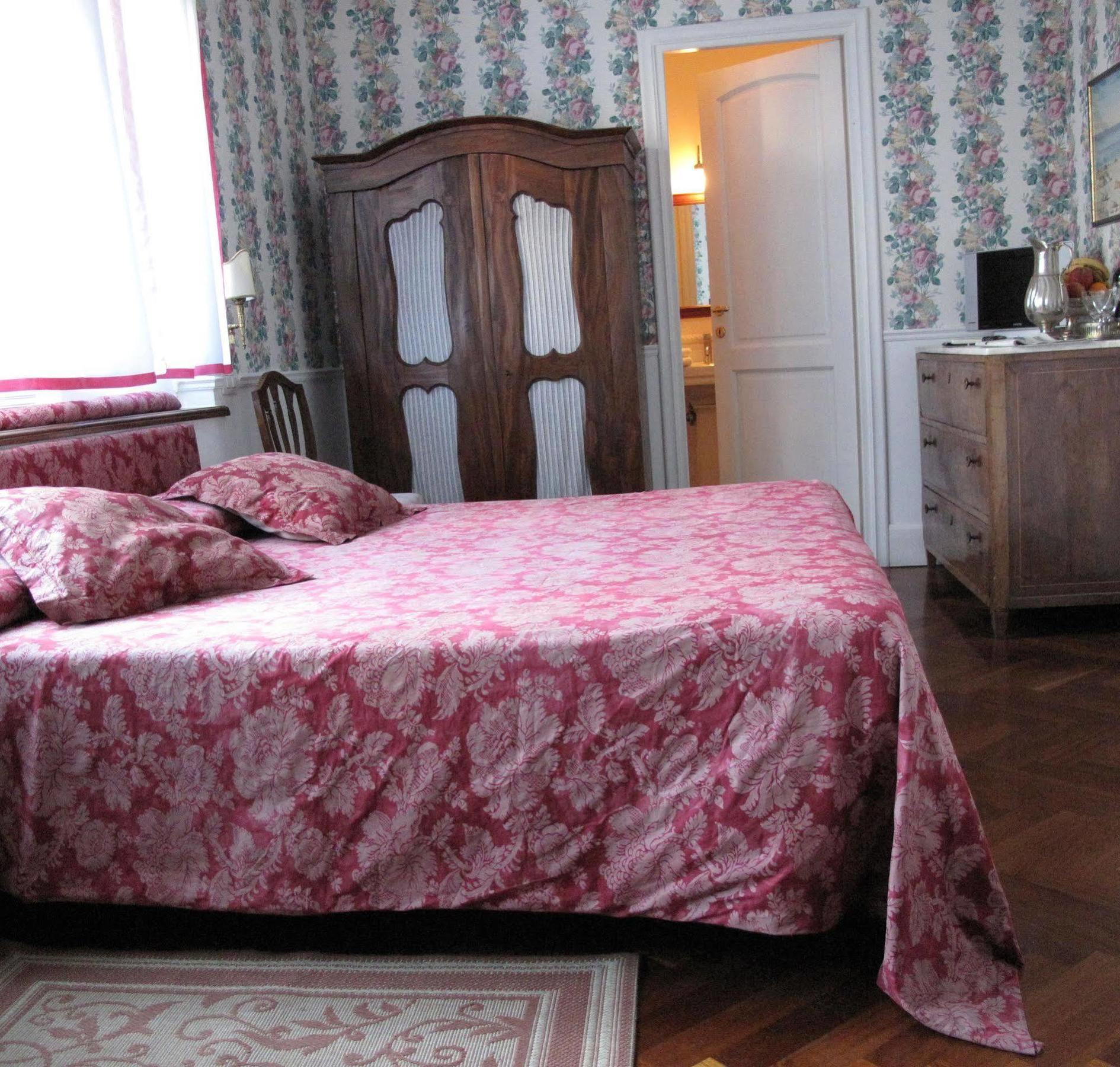 Guest House Arco Dei Tolomei Rom Eksteriør billede